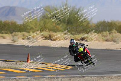 media/Oct-08-2022-SoCal Trackdays (Sat) [[1fc3beec89]]/Turn 10 (945am)/